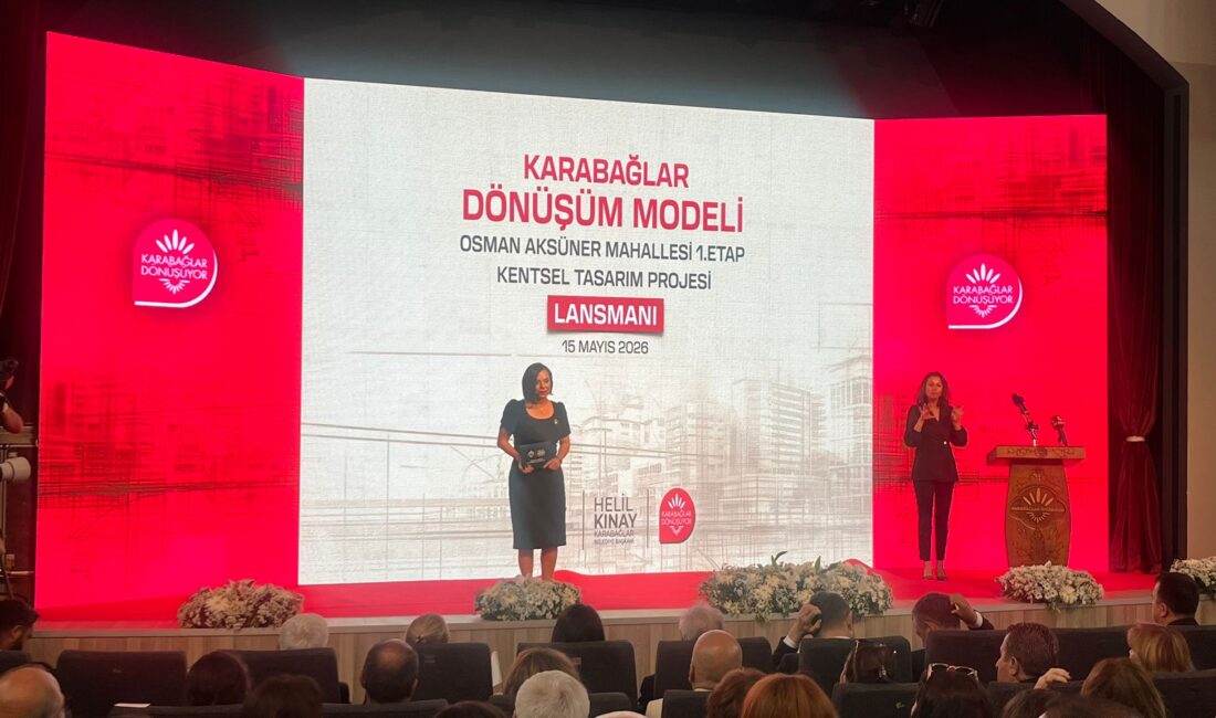 Karabağlar’da kentsel dönüşüm sürecinde yeni aşamaya geçildi. Belediye Başkanı Helil