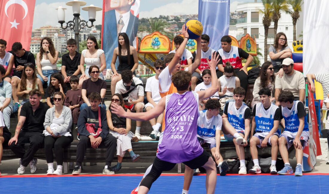 Kuşadası Belediyesi’nin düzenlediği 3x3 Basketbol Turnuvası, hayatını kaybeden genç sporcu