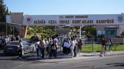 Eski İzmir Büyükşehir Belediye Başkanı Tunç Soyer'in avukatı Murat Aydın,