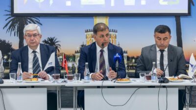İzmir Büyükşehir Belediye Başkanı Dr. Cemil Tugay, Enerji Konseyi’nin ilk