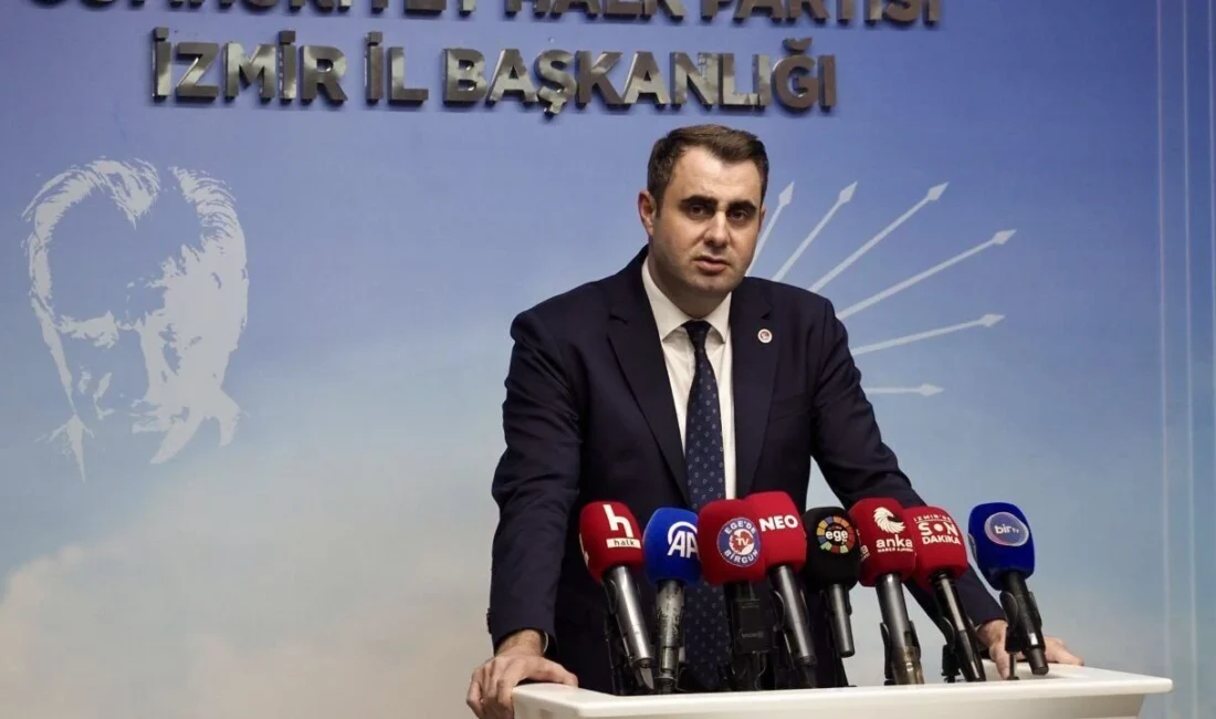 CHP İzmir’de “protesto” mesaisi: Çağatay Güç sendikalarla görüşecek CHP Genel Başkanı Özgür Özel’in İzmir programı öncesinde belediye memurlarının