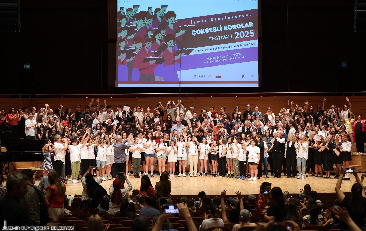 İzmir Uluslararası Çoksesli Korolar Festivali, 21-24 Mayıs tarihlerinde 70 koro