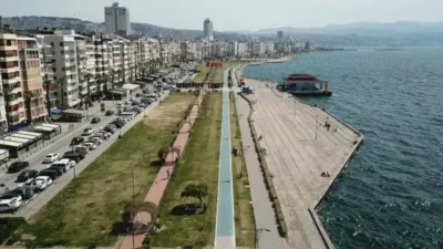 Meteoroloji verilerine göre İzmir’de hafta çok bulutlu başlayacak, sıcaklıklar ise