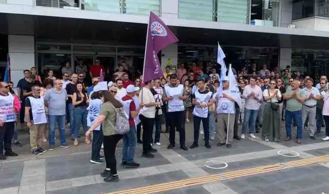 Karşıyaka Belediyesi’nde toplu iş sözleşmesi gerilimi sürüyor. Meclis krizi sonrası