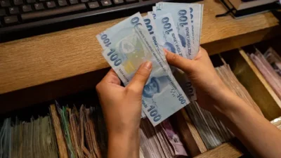 Ev, arsa ve iş yeri sahipleri için emlak vergisinin ilk