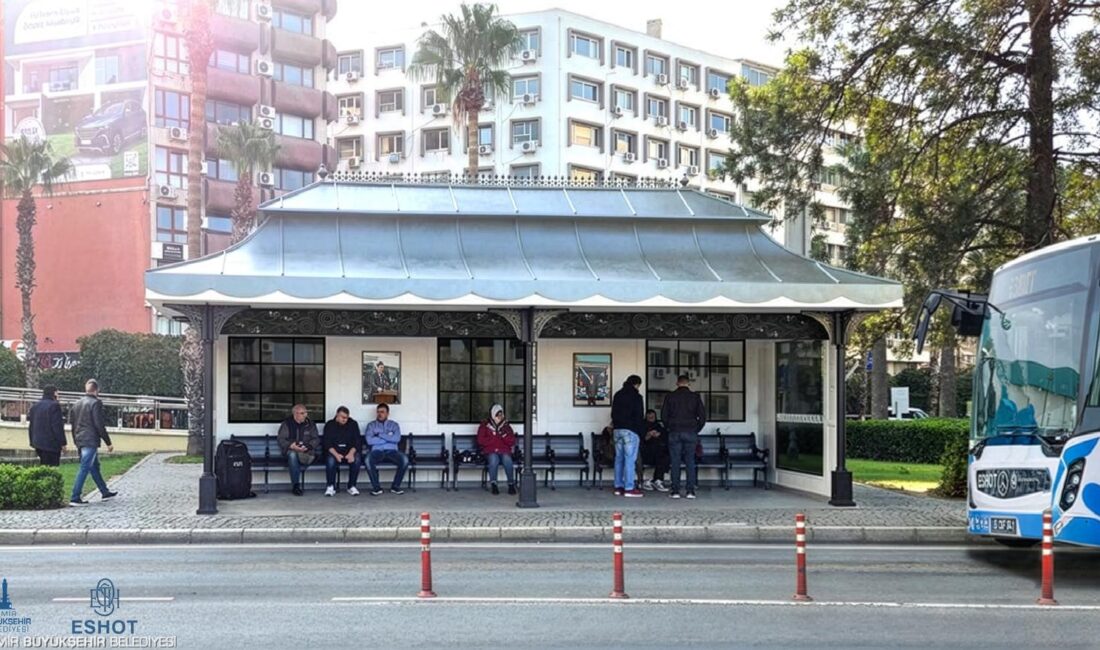 ESHOT’tan dikkat çeken proje: Konak’a simgesel durak yapılıyor ESHOT, Konak Vergi Dairesi önünde inşa edilecek “Simgesel İzmir Durağı”