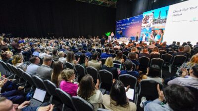 UFI Avrupa Konferansı, 36 ülkeden yaklaşık 400 fuarcılık profesyonelini İzmir’de