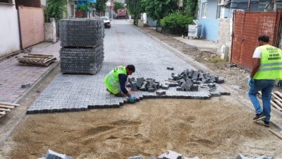 Efeler Belediyesi, ulaşım konforunu artırmak amacıyla sürdürdüğü üst yapı çalışmaları