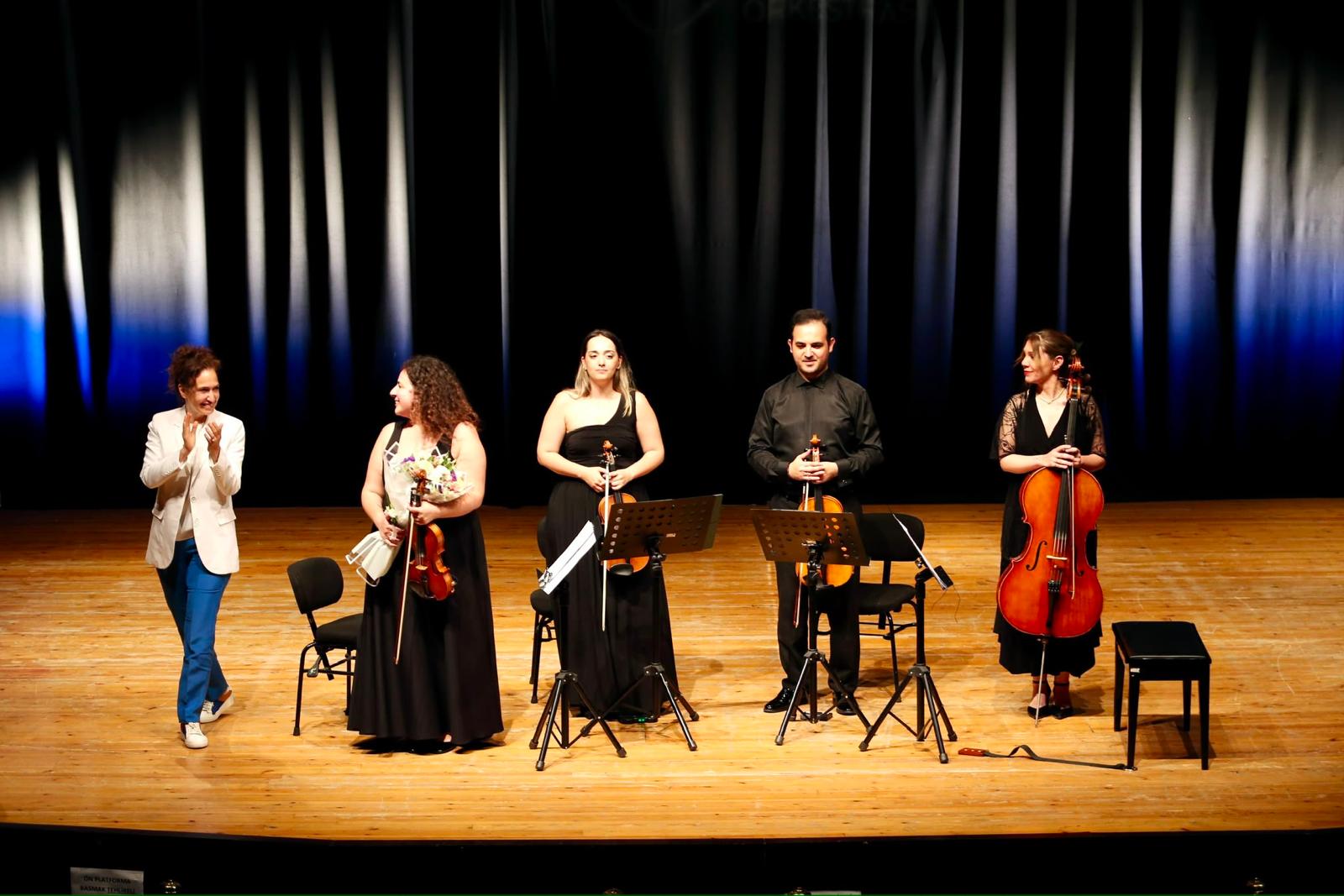 Karşıyaka Oda Orkestrası, ‘Mozart ve Ötesi: Klasikten Tangoya’ konseriyle sezonu