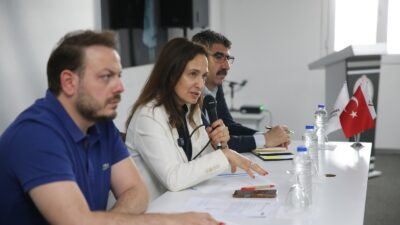 Karşıyaka Belediye Başkanı Yıldız Ünsal, Sancar Maruflu Sivil Toplum Yerleşkesi'nde