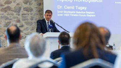 İzmir Büyükşehir Belediye Başkanı Cemil Tugay, kentin uluslararası tanıtımında yeni