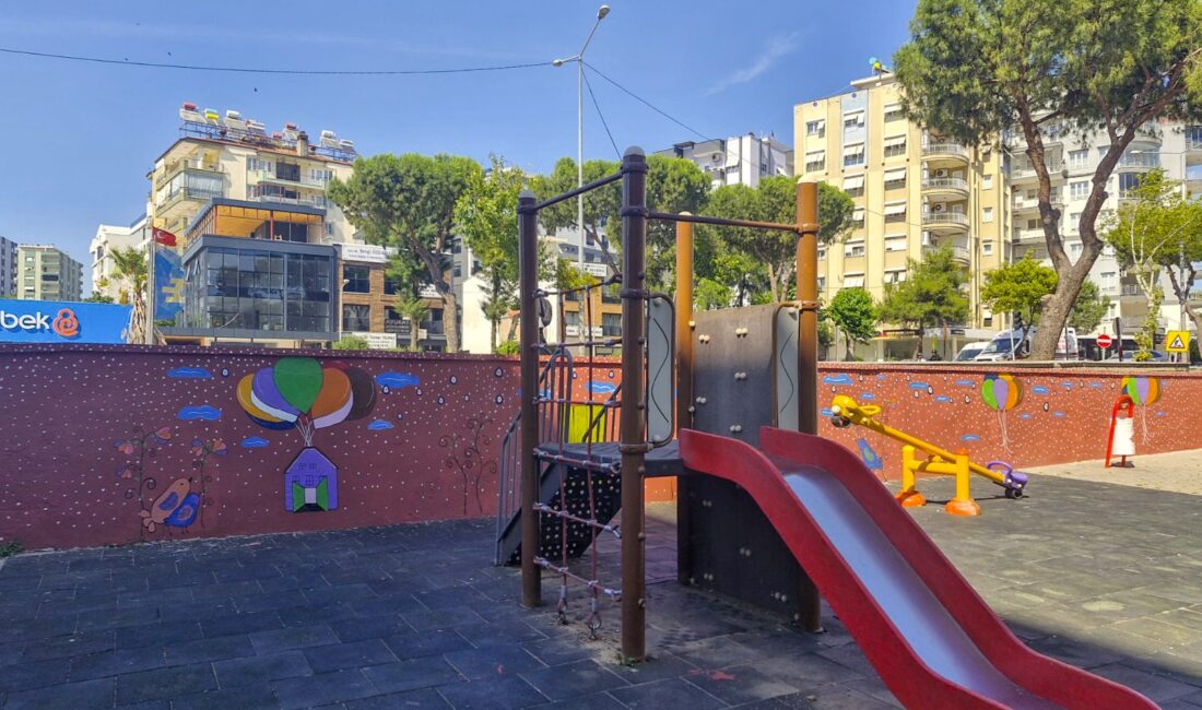 Efeler Belediyesi, parklar, yeşil alanlar ve ortak kullanım noktalarında sürdürdüğü
