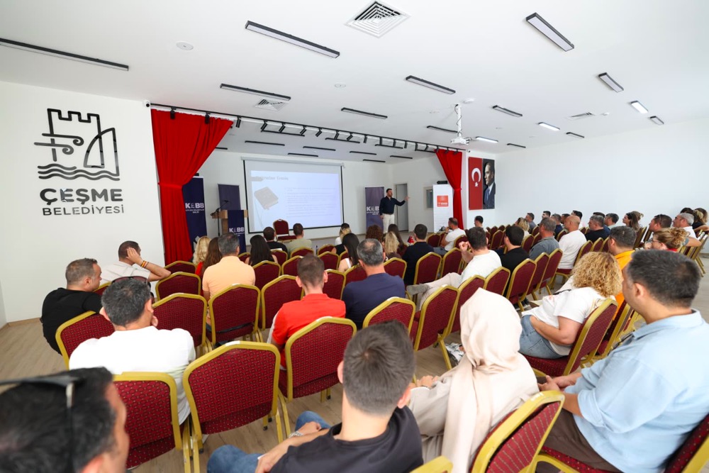 Çeşme Belediyesi'nin ev sahipliğinde düzenlenen üç günlük eğitim programına yedi