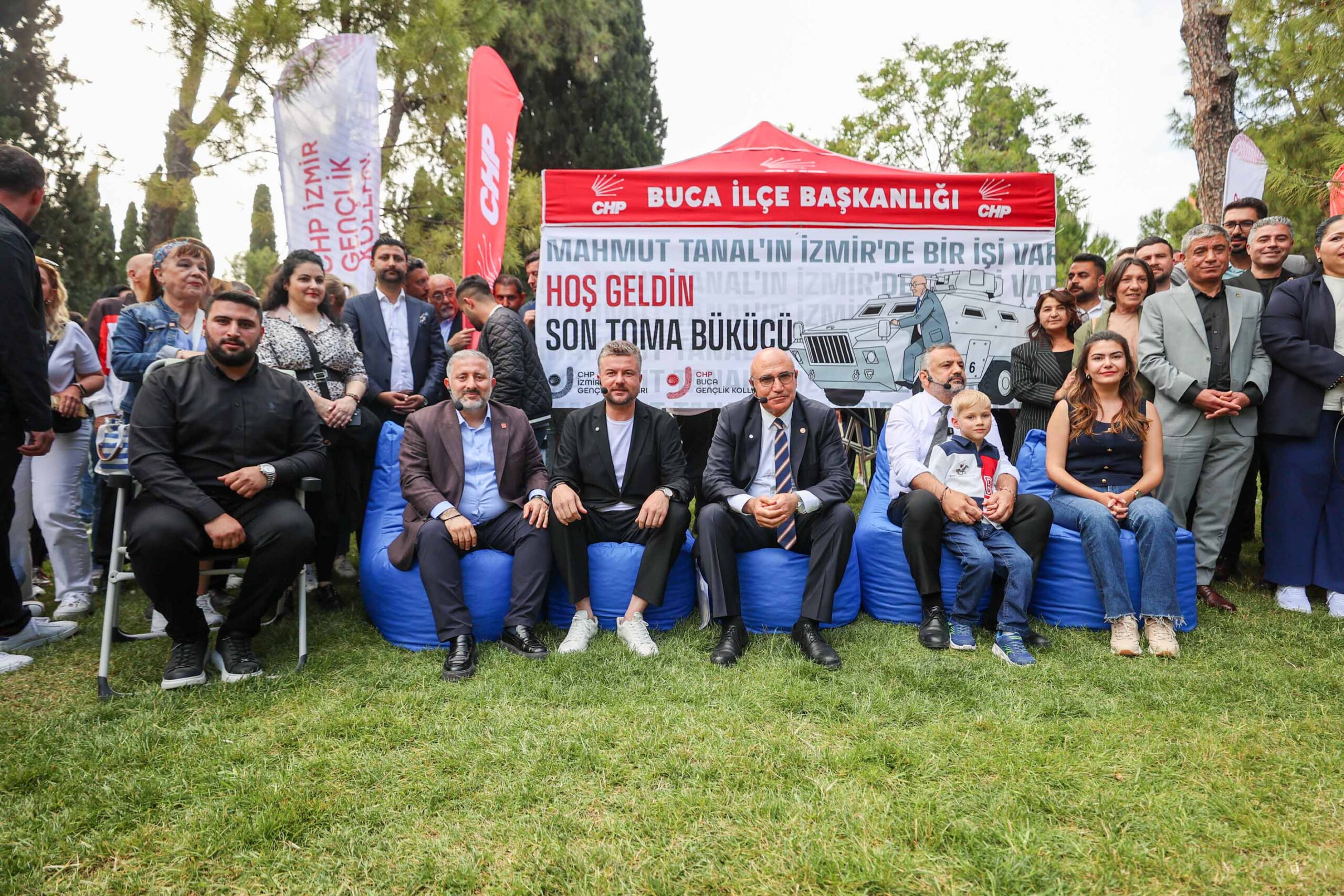 CHP Şanlıurfa Milletvekili Mahmut Tanal, Buca Belediye Başkanı Görkem Duman'ın
