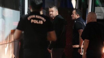 Buca Belediyesi ve bağlı iştiraklerine yönelik yürütülen yolsuzluk soruşturmasında gözaltına