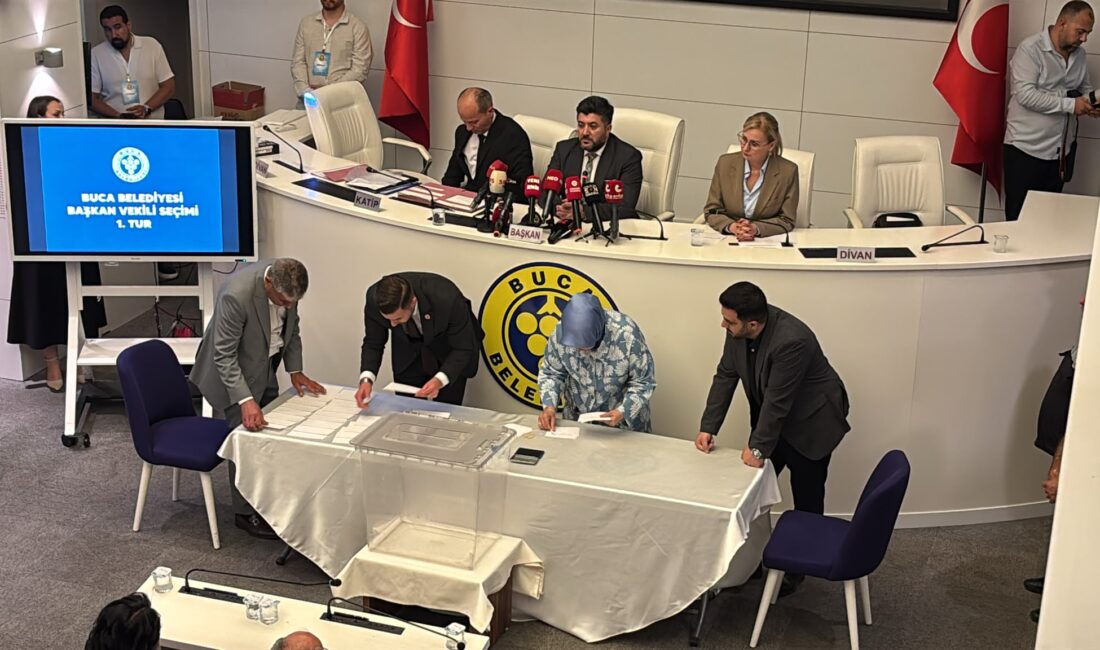 Buca Belediyesi Başkan Vekili seçiminde CHP’li Meclis Üyesi Hüseyin Benzer
