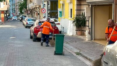 Efeler Belediye Başkanı Anıl Yetişkin ve mesai arkadaşları, vatandaşların daha