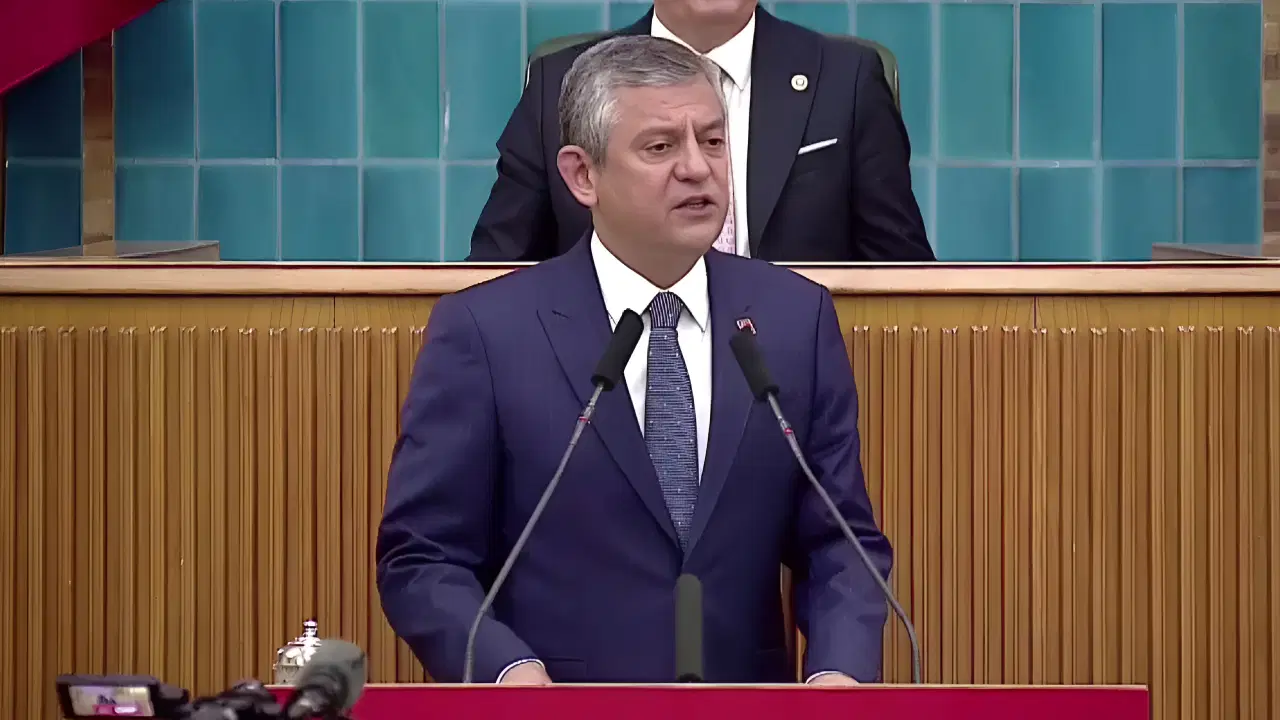 CHP Genel Başkanı Özgür Özel, mutlak butlan kararının ardından gerçekleştirilen