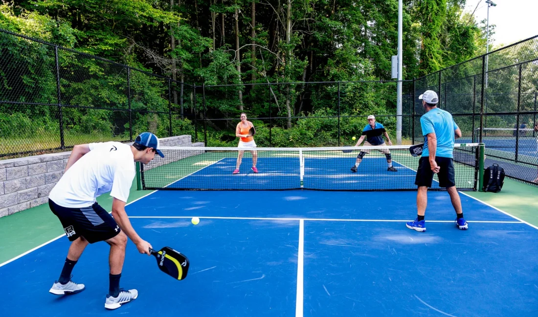 Çeşme’de Pickleball heyecanı: Uluslararası turnuva ve festival peş peşe Çeşme'de 12 Haziran'da ilk kez düzenlenecek Çeşme Uluslararası Pickleball Turnuvası'nın