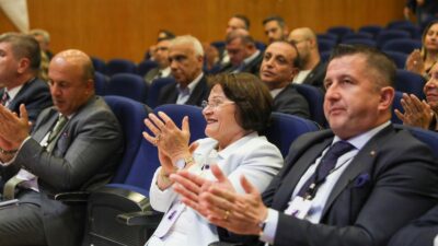 Didim Belediye Başkanı Hatice Gençay, Ankara'da düzenlenen Sosyal Demokrat Belediyeler