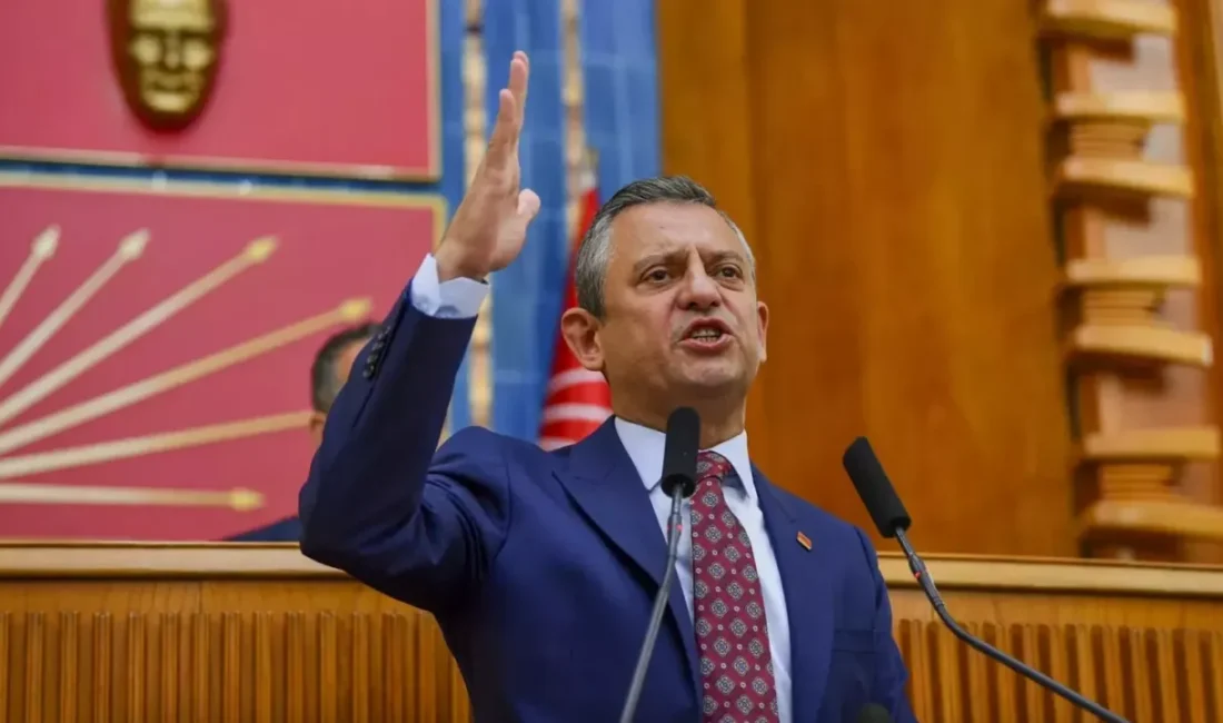 CHP’den TBMM’ye başvuru: Özgür Özel grup toplantısında konuşacak CHP Meclis Grubu, TBMM Başkanlığı’na başvurarak yarın saat 13.30’da Özgür
