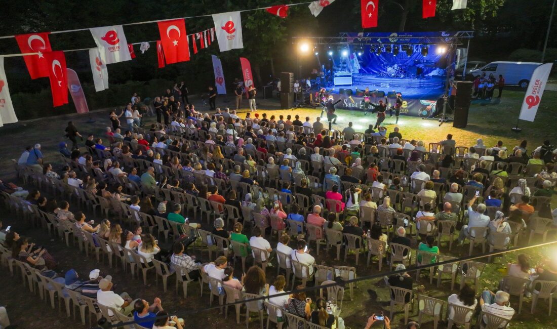 Efeler’de yazın ilk açık hava kültür şöleni büyük ilgi gördü Efeler Belediyesi’nin Pınarbaşı Mesire Alanı’nda düzenlediği kültür ve sanat etkinliği,