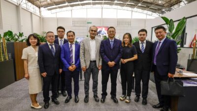 İzmir Büyükşehir Belediye Başkan Vekili Dr. Zafer Levent Yıldır, Sichuan