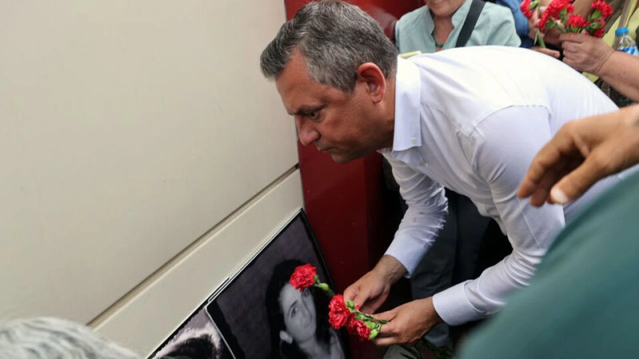 CHP Genel Başkanı Özgür Özel, Madımak Katliamı’nın 33’üncü yılında Sivas’ta