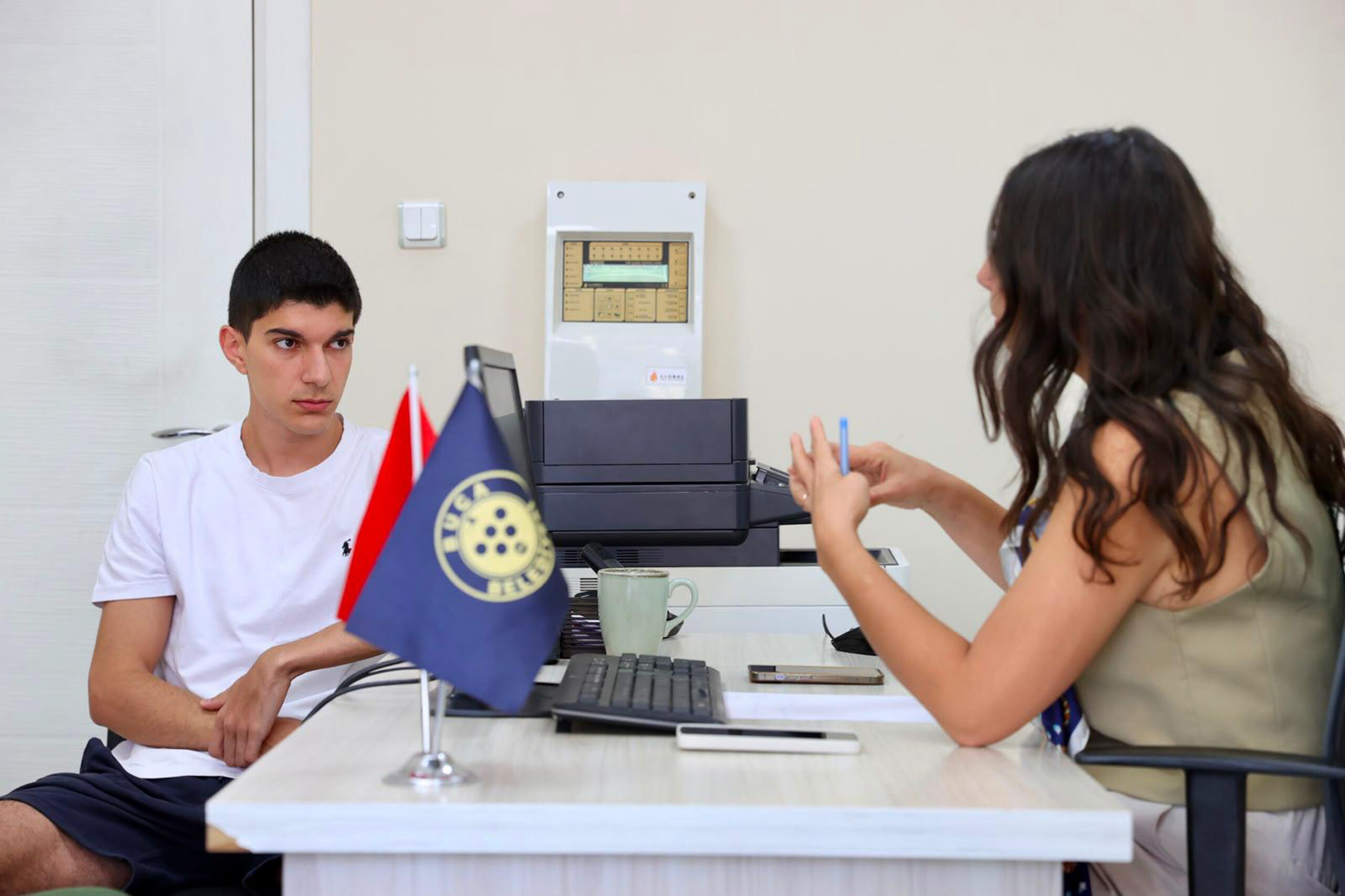 Buca Belediyesi, YKS sonuçlarının ardından üniversite tercihi yapacak öğrenciler için