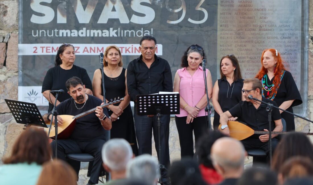 Karabağlar’da Madımak Katliamı’nın 33. yılında 35 can anıldı Sivas Madımak Katliamı'nın 33. yıl dönümünde yaşamını yitiren 35 kişi,