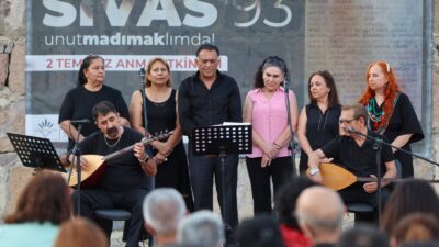 Sivas Madımak Katliamı'nın 33. yıl dönümünde yaşamını yitiren 35 kişi,