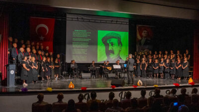Gaziemir Belediyesi, Madımak Katliamı'nın 33'üncü yılında düzenlediği "Üç Ozanın Dilinden;