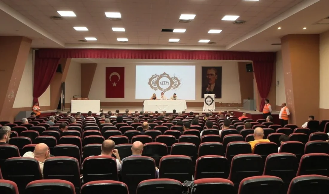 Altay’da sandık mesaisi: Seçim tarihi belli oldu Altay'da yatırımcı adayı Ahmet Nur Çebi ile anlaşma sağlanamaması camiada
