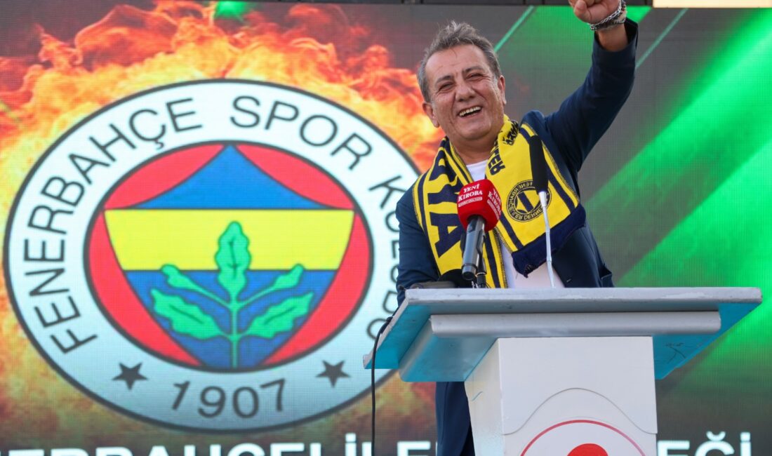 Efeler Belediye Başkanı Anıl Yetişkin'in kente kazandırdığı Fenerbahçeliler Parkı, düzenlenen