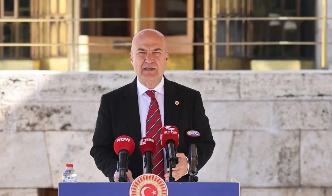 CHP’li Bakan’dan Kılıçdaroğlu’na ‘bölünme’ yanıtı: Sen elinden geleni yapıyorsun! CHP’li Murat Bakan, Kemal Kılıçdaroğlu’nun "Bölünme, Erdoğan’a yarar" sözlerine sert