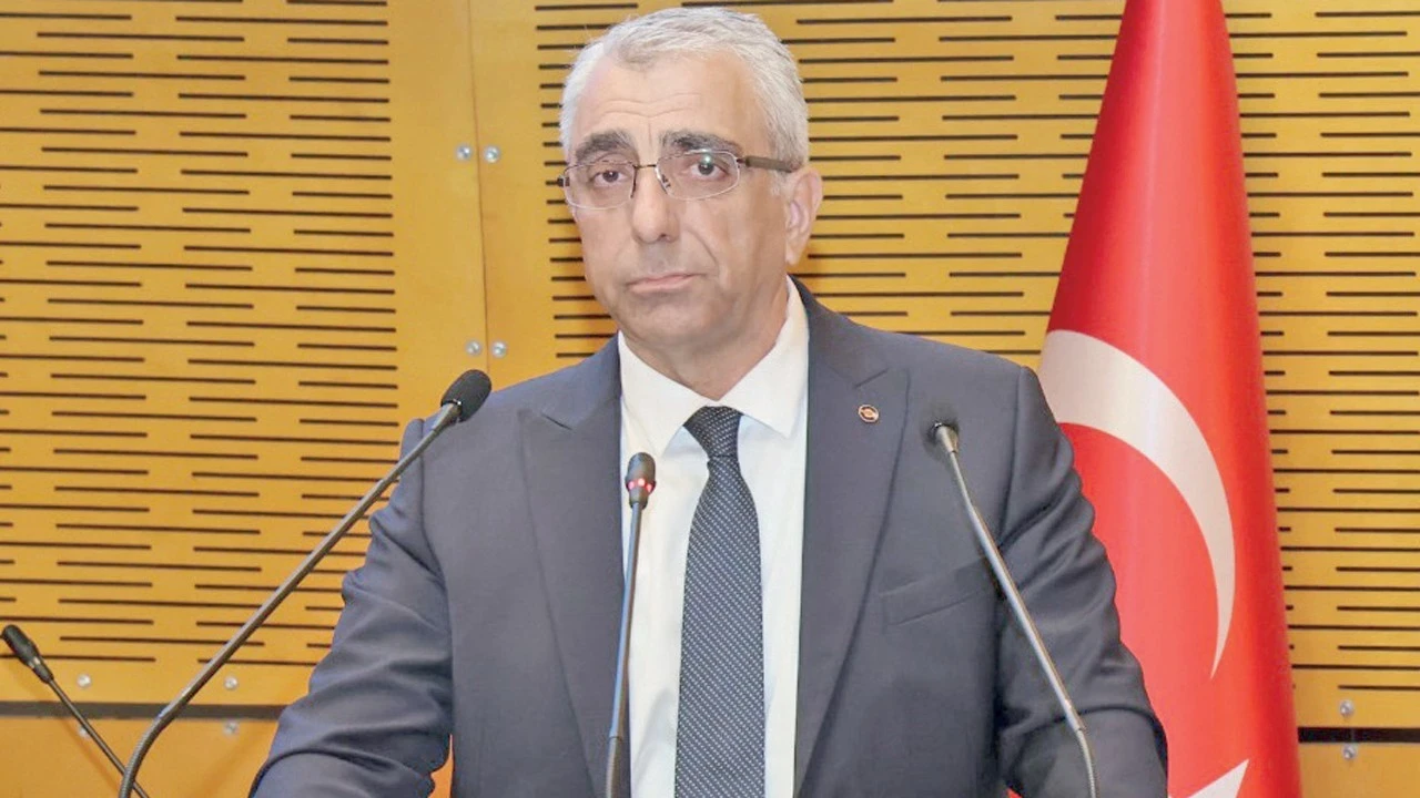 Ege Bölgesi Sanayi Odası (EBSO) Başkan Vekili Hakan Ürün, Ender