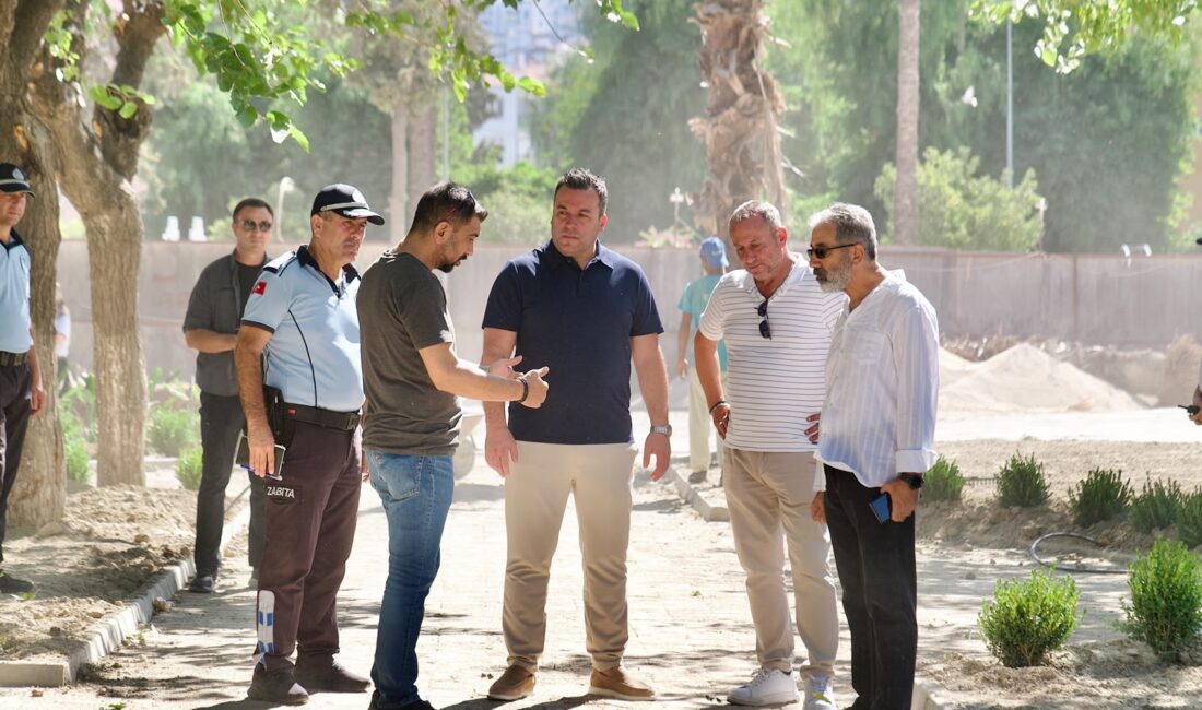 Kuşadası’nın yeni cazibe merkezi kent meydanı projesinin yüzde 95’i tamamlandı Kuşadası Belediye Başkan Vekili Tahsin Demirtaş, yapımı tamamlanmak üzere olan