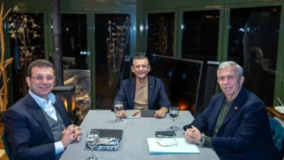 CHP Genel Başkanı Özgür Özel, Ekrem İmamoğlu ile arasında ayrılık