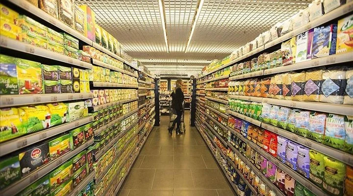 Ticaret Bakanlığı'nın hazırladığı yeni yönetmelik taslağıyla zincir marketlerde kadın kooperatiflerinin