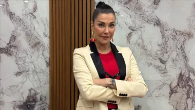 Eski manken ve sunucu Deniz Akkaya, Kocaeli'nin Kartepe ilçesinde yaşanan