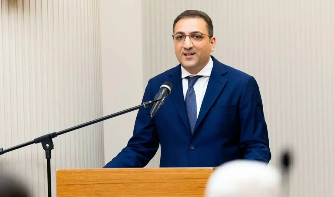 Balçova Belediye Başkanı Onur Yiğit görevine iade edildi İçişleri Bakanlığı, 3 Temmuz’da görevden uzaklaştırılan Balçova Belediye Başkanı Onur