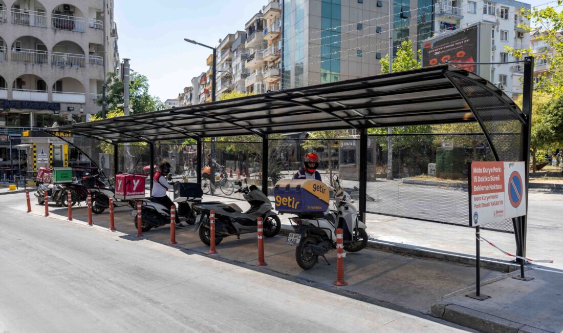 Bornova’da motokuryelere ve vatandaşa ‘güneş-yağmur’ kalkanı Bornova Belediyesi, Küçükpark’taki trafik yoğunluğunu azaltmak amacıyla kurduğu Motokurye Parkı’nın