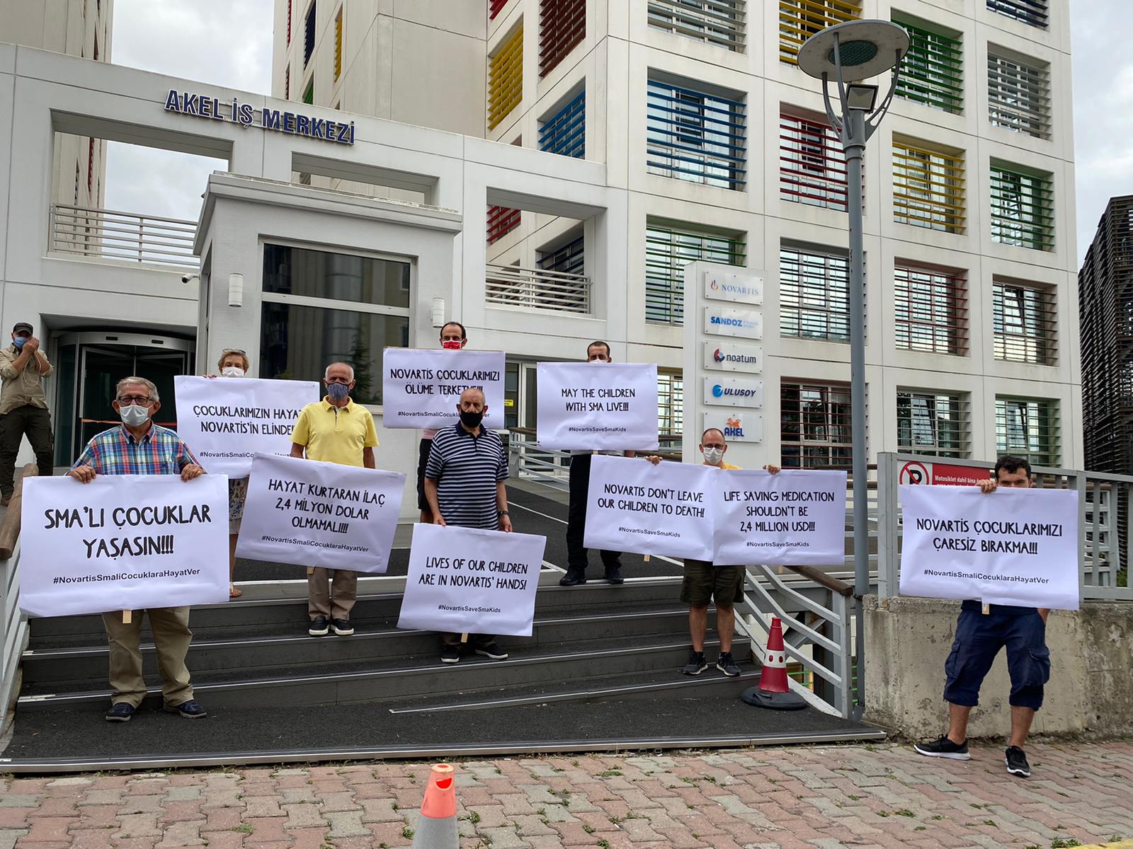 Buca'da SMA Tip 2 hastası 22 aylık Zümra Eren’in Almanya’da