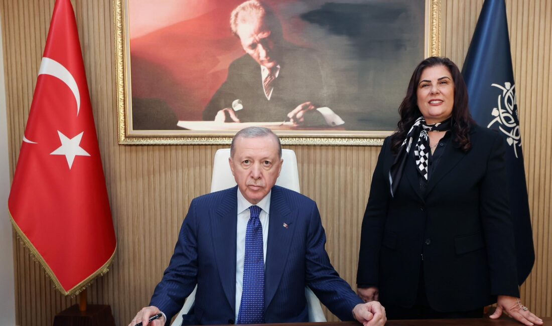 Çerçioğlu’nun aile şirketinde alarm: İtalyan ortak ayrıldı, hisseler eridi Aydın Büyükşehir Belediye Başkanı Özlem Çerçioğlu'nun ailesiyle bağlantılı JANTSA'da dikkat