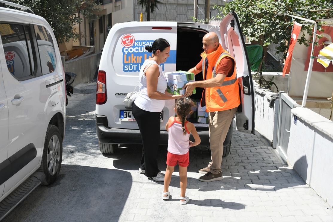 Kuşadası Belediyesi, sosyal belediyecilik anlayışı doğrultusunda ihtiyaç sahibi ailelere yönelik