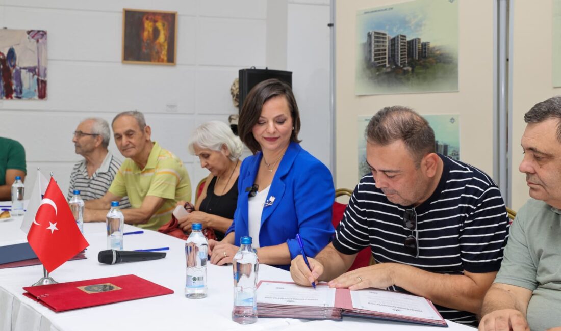 Osman Aksüner’deki dönüşümde kritik aşama… Uzlaşı sürecinde ilk imzalar atıldı Karabağlar ‘da yıllardır beklenen kentsel dönüşüm sürecinde önemli bir aşama