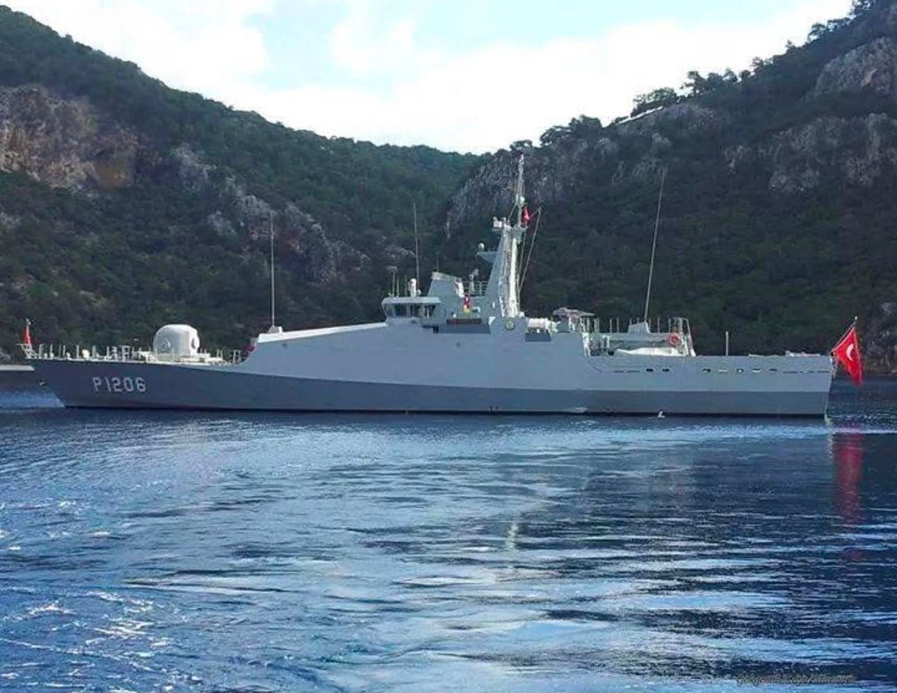 Karşıyaka, Zafer Bayramı’nın 104. yılında tarihi bir buluşmaya ev sahipliği