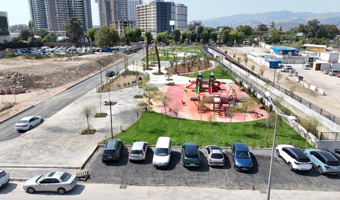 Konak’a yeni nefes alanı: 6 bin metrekarelik park hizmete açılıyor Konak Belediyesi, Yenişehir Mahallesi’nde yapımını tamamladığı 6 bin metrekarelik parkı