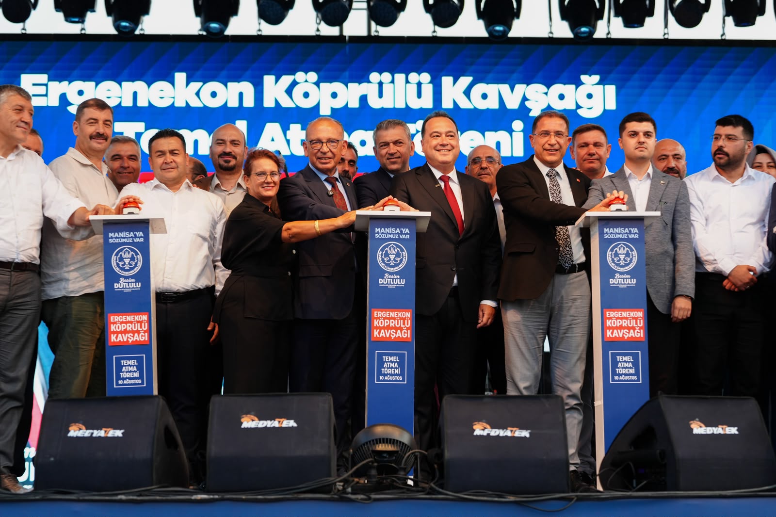Manisa Büyükşehir Belediyesi, kentin ulaşım altyapısını güçlendirecek yatırımlarına bir yenisini