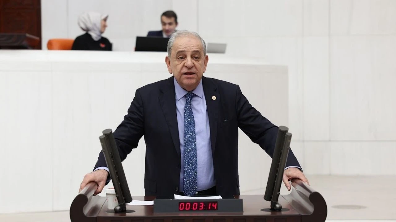 CHP Genel Sekreteri ve İzmir Milletvekili Rıfat Nalbantoğlu, AK Parti’nin